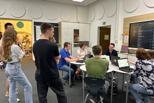 Beim Open DiLab konnten sich Lehrende und Studierende über KI im Bildungskontext informieren, Foto: Universität Passau