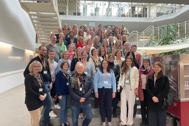 Mehr als 50 Grund- und Mittelschullehrkräfte aus ganz Niederbayern nahmen am Praktikumslehrkräftetag an der Universität Passau teil. Foto: Emilie Volkers, Universität Passau