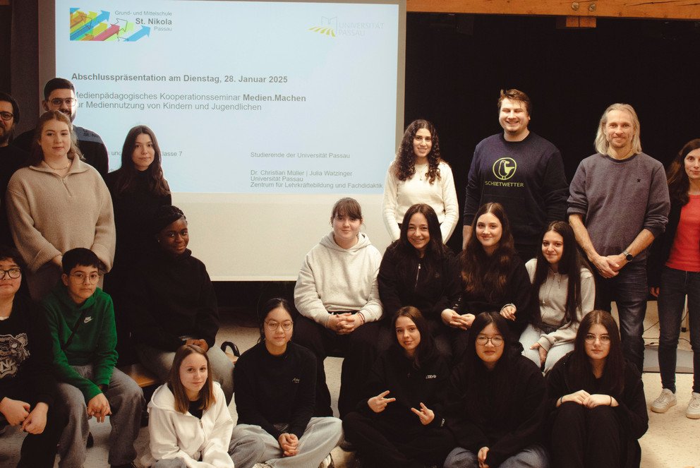 Schule und Universität arbeiten im Projekt „Medien.Machen“ intensiv zusammen. Foto: Universität Passau
